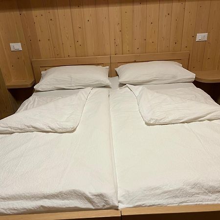 Garni Al Barance Hotel Селва ди Кадоре Екстериор снимка