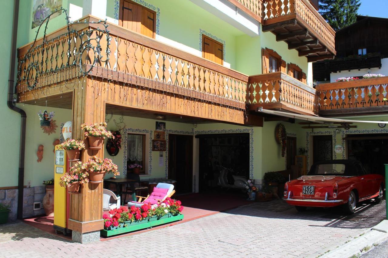 Garni Al Barance Hotel Селва ди Кадоре Екстериор снимка